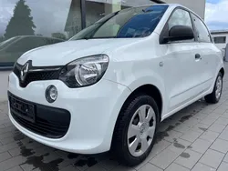 Weiß Gebraucht 2017 Renault Twingo Life Kleinwagen | 6.990 € (Fairer Preis)