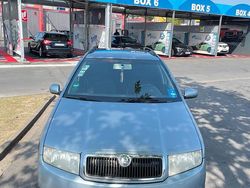 Grau Gebraucht 2005 Skoda Fabia Kombi | 2.000 € (Teuer)