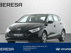 Schwarz Neu 2025 Hyundai i20 Trend Limousine | 22.326 € (Etwas zu teuer)