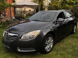 Grau Gebraucht 2009 Opel Insignia Kombi | 5.149 € (Fairer Preis)