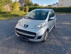 Silber Gebraucht 2010 Peugeot 107 Filou Kleinwagen | 1.999 € (Fairer Preis)