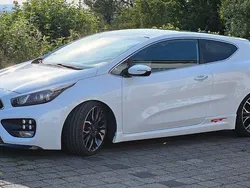 Weiß Gebraucht 2014 Kia Ceed GT-Track Limousine | 12.200 € (Fairer Preis)
