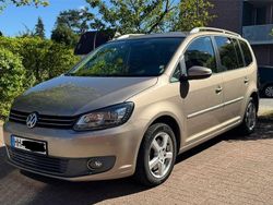 Gebraucht 2011 VW Touran Highline Van / Kleinbus | 7.300 € (Fairer Preis)