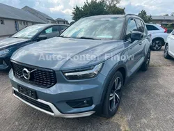 Grau Gebraucht 2021 Volvo XC40 R-Design SUV | 25.900 € (Fairer Preis)