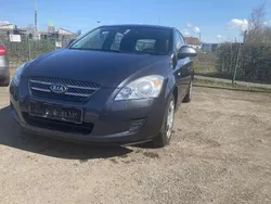 Gebraucht 2009 Kia Ceed EX Limousine | 2.500 € (Fairer Preis)