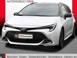 Weiß Neu 2024 Toyota Corolla Comfort Kombi | 32.289 € (Fairer Preis)