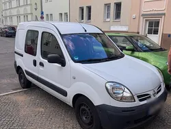 Weiß Gebraucht 2005 Nissan Kubistar | 2.500 €