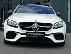 Weiß Gebraucht 2019 Mercedes E63S AMG AMG Limousine | 54.100 € (Superpreis)