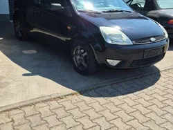 Schwarz Gebraucht 2005 Ford Fiesta Kleinwagen | 1.799 € (Etwas zu teuer)