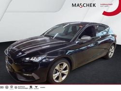Schwarz Gebraucht 2025 Seat Leon FR Limousine | 25.940 € (Superpreis)