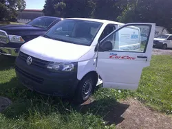 Weiß Gebraucht 2015 VW T5 Van | 4.900 €