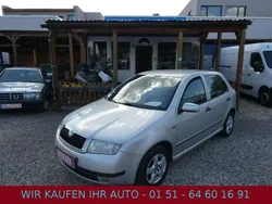 Silber Gebraucht 2002 Skoda Fabia Comfort Limousine | 1.990 € (Fairer Preis)