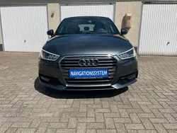 Grau Gebraucht 2018 Audi A1 S-Line Kleinwagen | 17.699 €