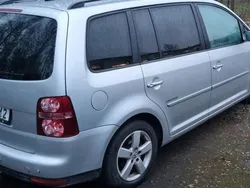 Silber Gebraucht 2008 VW Touran United Van / Kleinbus | 3.600 € (Guter Preis)