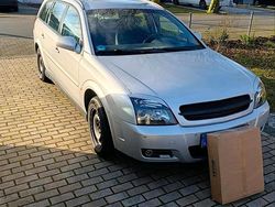 Gebraucht 2004 Opel Vectra Kombi | 2.400 € (Teuer)