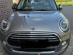 Weiß Gebraucht 2019 Mini Cooper Kleinwagen | 13.200 € (Guter Preis)