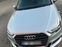 Grau Gebraucht 2018 Audi A3 S-Line Kombi | 14.100 € (Fairer Preis)