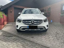 Weiß Gebraucht 2021 Mercedes GLC300e SUV | 36.800 € (Superpreis)