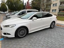 Weiß Gebraucht 2015 Ford Mondeo Limousine | 15.000 € (Teuer)