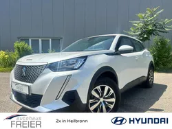 Weiß Gebraucht 2021 Peugeot e-2008 Active SUV | 16.999 € (Guter Preis)