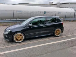 Schwarz Gebraucht 2010 VW Golf VI R Limousine | 16.000 €