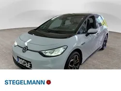 Gletscherweiß metallic Gebraucht 2022 VW ID.3 Pro Kleinwagen | 25.990 € (Teuer)