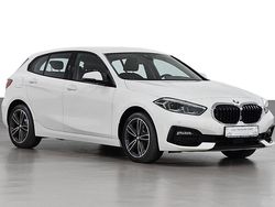 Weiß Gebraucht 2021 BMW 120 Sport Line Kleinwagen | 20.490 € (Fairer Preis)