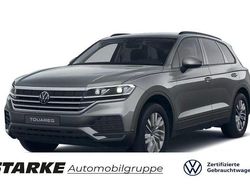Grau Gebraucht 2025 VW Touareg SUV | 55.530 € (Guter Preis)
