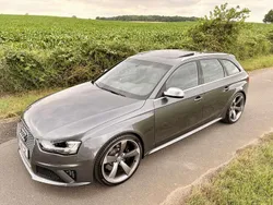 Grau Gebraucht 2013 Audi RS4 Sport Kombi | 37.999 € (Fairer Preis)