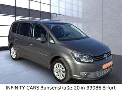 Grau Gebraucht 2011 VW Touran Highline Van / Kleinbus | 9.900 € (Etwas zu teuer)