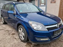 Blau Gebraucht 2005 Opel Astra Kombi | 899 € (Guter Preis)