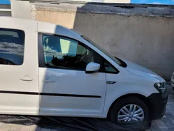 Weiß Gebraucht 2018 VW Caddy Maxi Van / Kleinbus | 16.400 € (Fairer Preis)