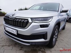 Brilliantsilber metallic Gebraucht 2024 Skoda Kodiaq Style SUV | 34.790 € (Superpreis)