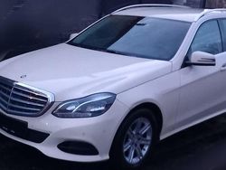 Beige Gebraucht 2015 Mercedes E200 Kombi | 3.280 € (Superpreis)