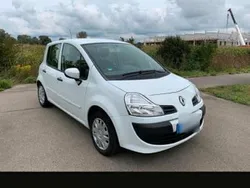 Weiß Gebraucht 2010 Renault Modus Expression Van / Kleinbus | 3.600 € (Fairer Preis)