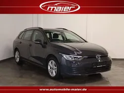 Grau Gebraucht 2021 VW Golf VIII Life Kombi | 17.700 € (Guter Preis)