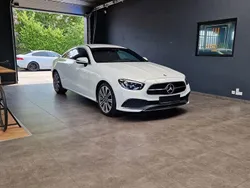 Polarweiss Gebraucht 2021 Mercedes E200 Avantgarde Coupé | 34.699 € (Guter Preis)