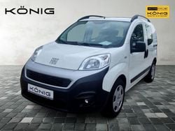 Weiss Gebraucht 2023 Fiat Fiorino Van / Kleinbus | 15.999 € (Etwas zu teuer)
