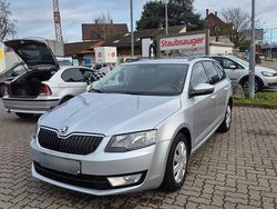 Silber Gebraucht 2014 Skoda Octavia Ambition Kombi | 6.900 € (Fairer Preis)