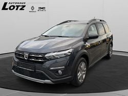 Grau Gebraucht 2022 Dacia Jogger Comfort Van / Kleinbus | 15.790 € (Guter Preis)