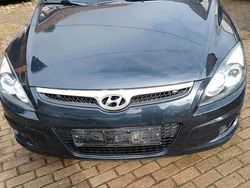 Schwarz Gebraucht 2009 Hyundai i30 Kombi | 1.999 € (Guter Preis)