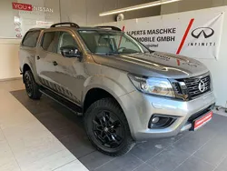 Precision grey Gebraucht 2020 Nissan Navara N-Guard Abholung | 35.900 € (Fairer Preis)