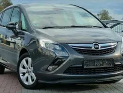 Grau Gebraucht 2012 Opel Zafira Tourer Edition Van / Kleinbus | 7.550 € (Etwas zu teuer)