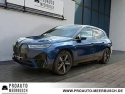 Blau Gebraucht 2024 BMW iX Sport Line SUV | 65.999 € (Guter Preis)