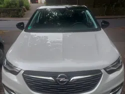 Weiß Gebraucht 2021 Opel Grandland X Business SUV | 22.900 € (Fairer Preis)