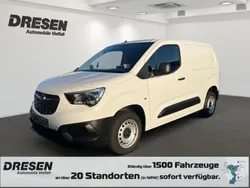 Weiss Gebraucht 2021 Opel Combo Selection Van / Kleinbus | 12.990 € (Guter Preis)