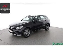 Schwarz (metallic) Gebraucht 2017 Mercedes GLC250 AMG SUV | 26.880 € (Guter Preis)
