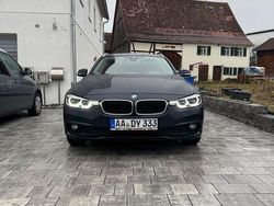 Blau Gebraucht 2017 BMW 320 Kombi | 15.200 € (Fairer Preis)