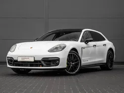 Porsche Panamera 4S