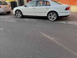 Weiß Gebraucht 2010 VW Phaeton Limousine | 8.250 €